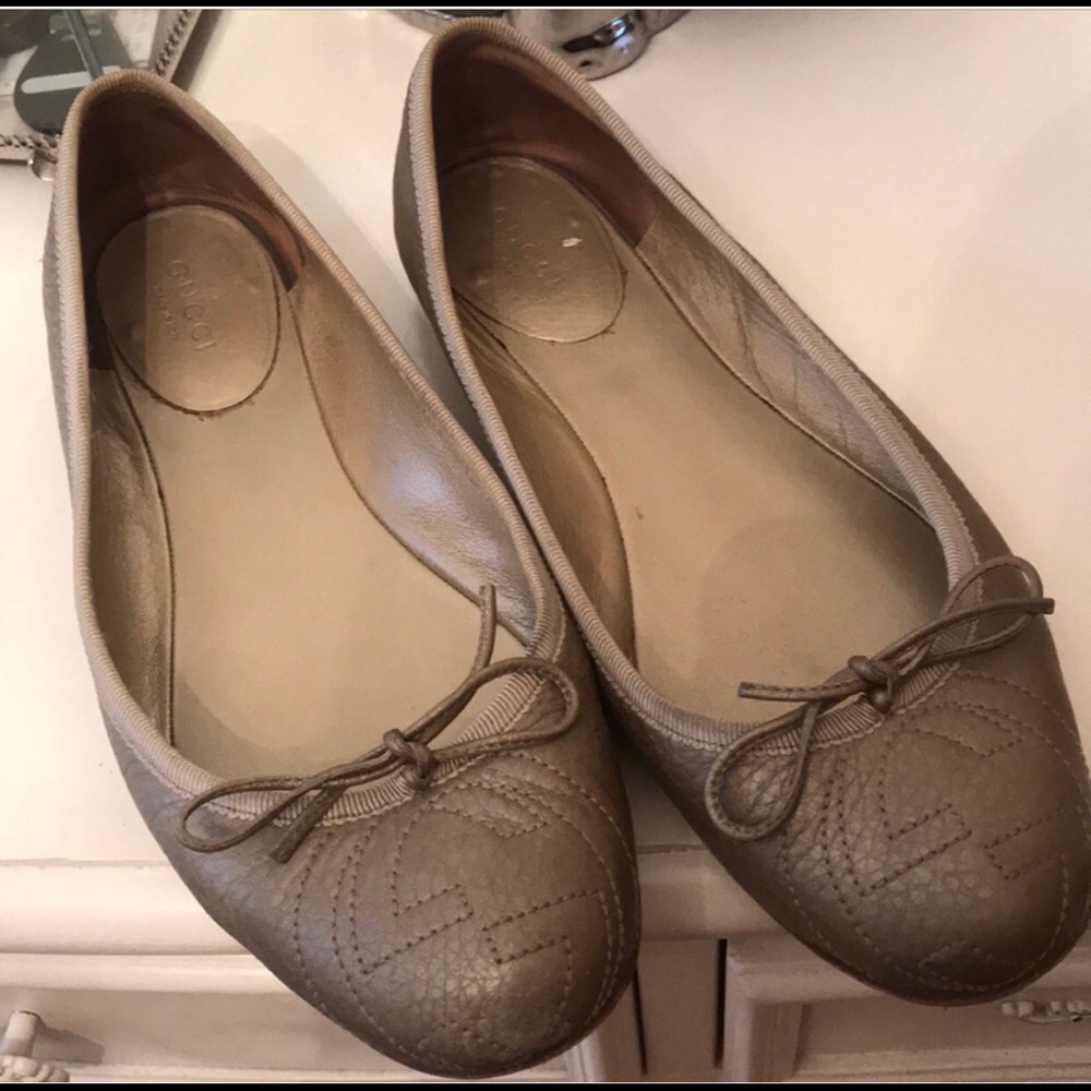 Gucci ballerina flats